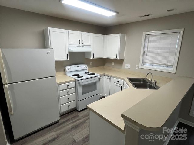 1830 Butterfly Lane, Charlotte, NC 28269