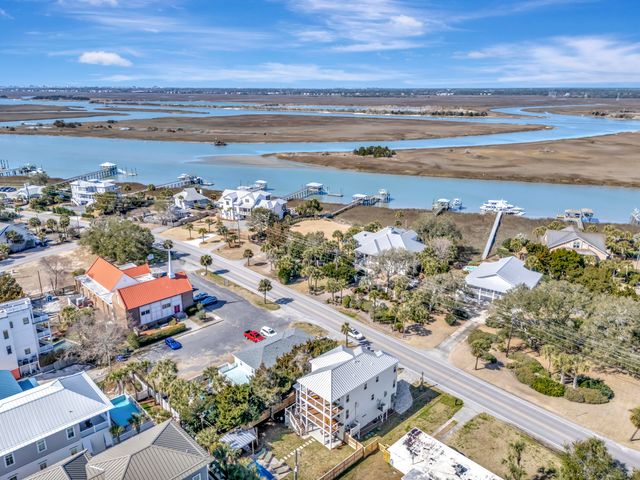 312 Palm Boulevard, Isle Of Palms, SC 29451