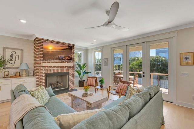 312 Palm Boulevard, Isle Of Palms, SC 29451