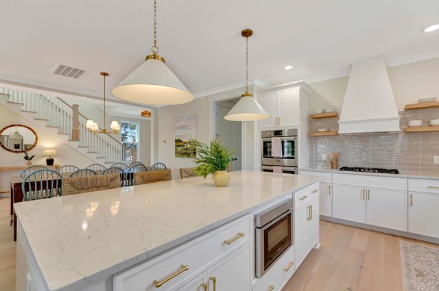 312 Palm Boulevard, Isle Of Palms, SC 29451