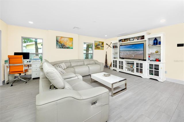 107 21ST STREET, Belleair Beach, FL 33786