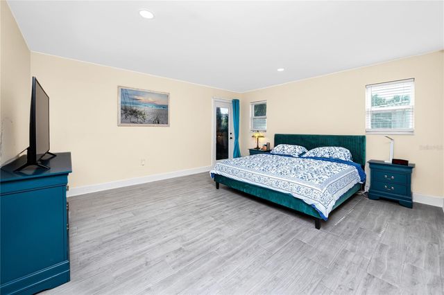 107 21ST STREET, Belleair Beach, FL 33786