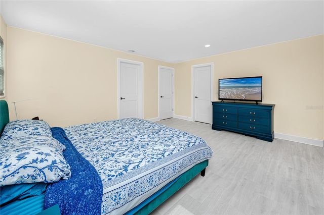 107 21ST STREET, Belleair Beach, FL 33786