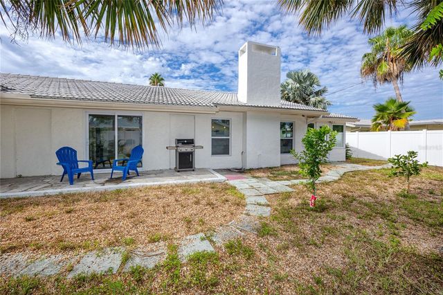 107 21ST STREET, Belleair Beach, FL 33786