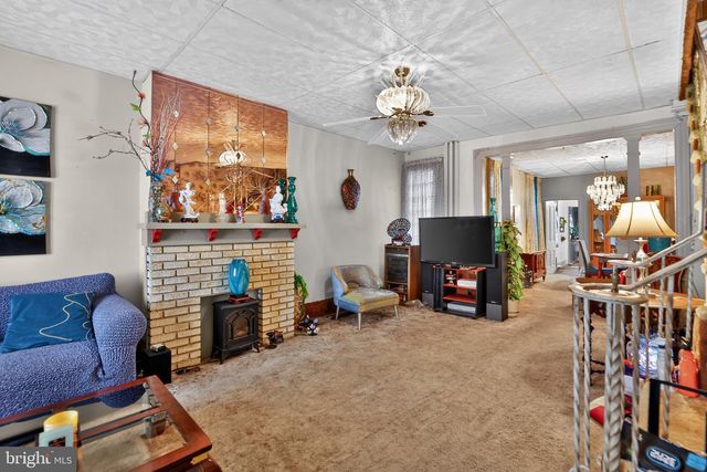 2556 N 18TH ST, Philadelphia, PA 19132