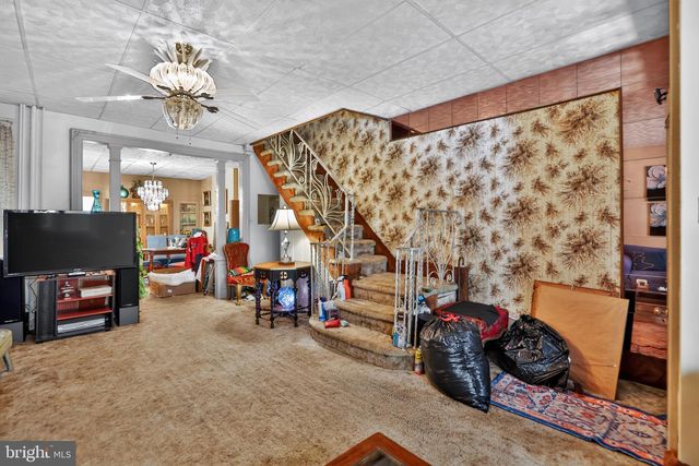 2556 N 18TH ST, Philadelphia, PA 19132