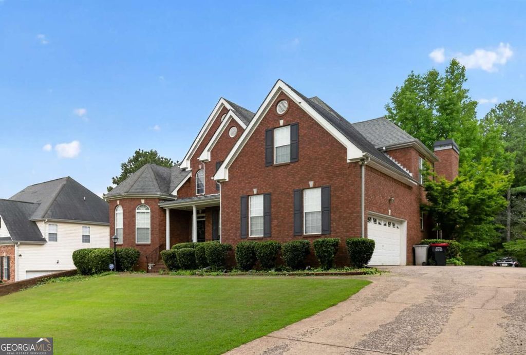 3273 Thornecreek Drive, Douglasville, GA 30135