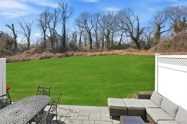 78 Hidden Ridge Drive, Syosset, NY 11791