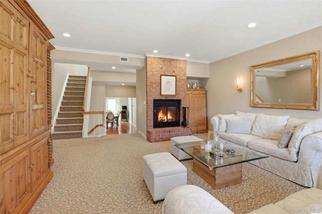 78 Hidden Ridge Drive, Syosset, NY 11791