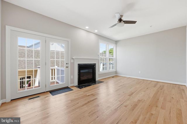 12105 POND PINE DR, Clarksburg, MD 20871