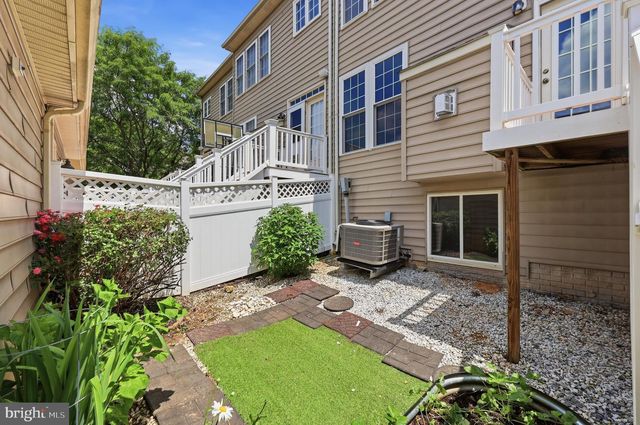 12105 POND PINE DR, Clarksburg, MD 20871