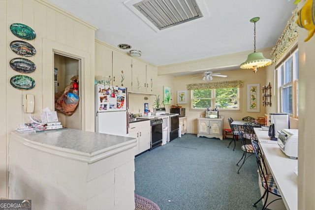 1615 Timpson Cove Road, Clayton, GA 30525