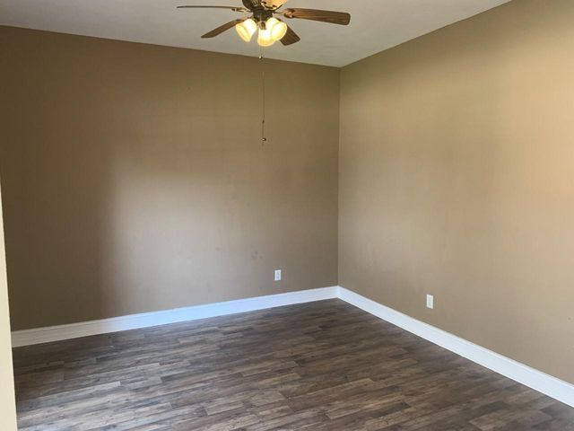 10302 Otter Circle Circle, Baytown, TX 77523