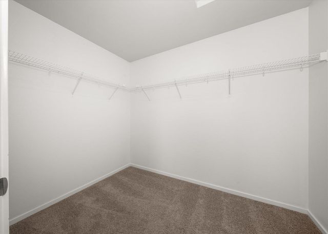 8006 S FRUITVALE Ln, Cheney, WA 99004