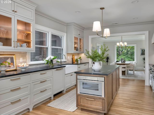 3546 Ne 27TH Ave, Portland, OR 97212