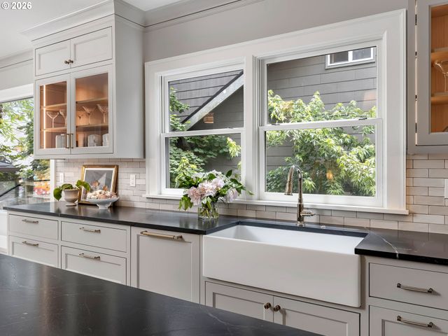 3546 Ne 27TH Ave, Portland, OR 97212