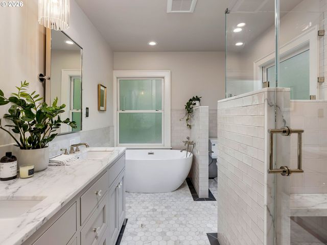 3546 Ne 27TH Ave, Portland, OR 97212