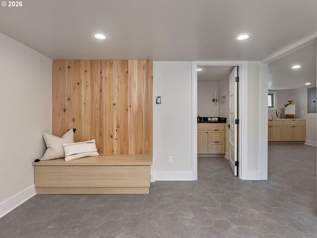 3546 Ne 27TH Ave, Portland, OR 97212