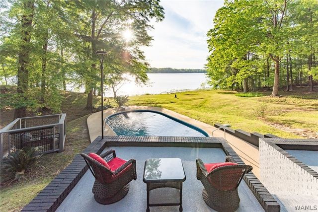 15710 Edwardian, Northport, AL 35475