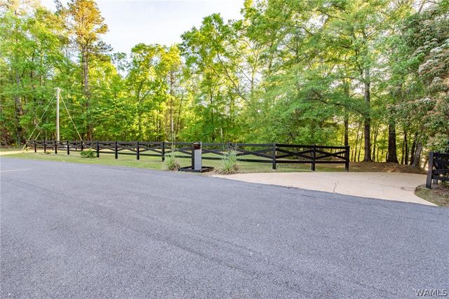 15710 Edwardian, Northport, AL 35475