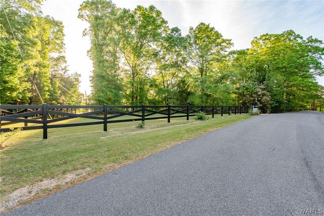 15710 Edwardian, Northport, AL 35475