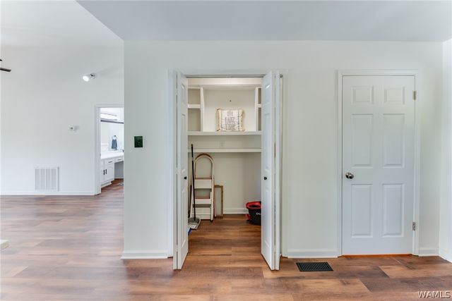 15710 Edwardian, Northport, AL 35475