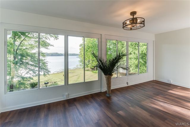 15710 Edwardian, Northport, AL 35475