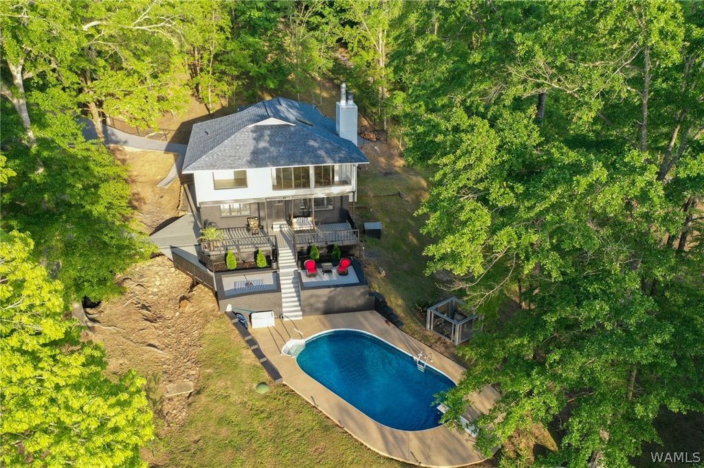 15710 Edwardian, Northport, AL 35475