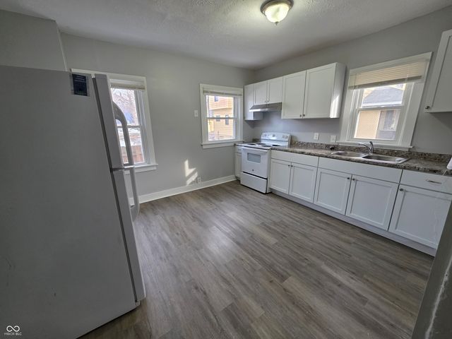 21 S Spencer Avenue, Indianapolis, IN 46219