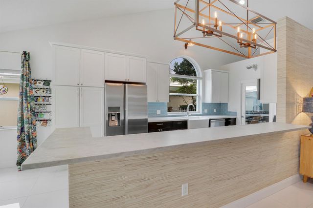 1560 Wilderness Road, West Palm Beach, FL 33409