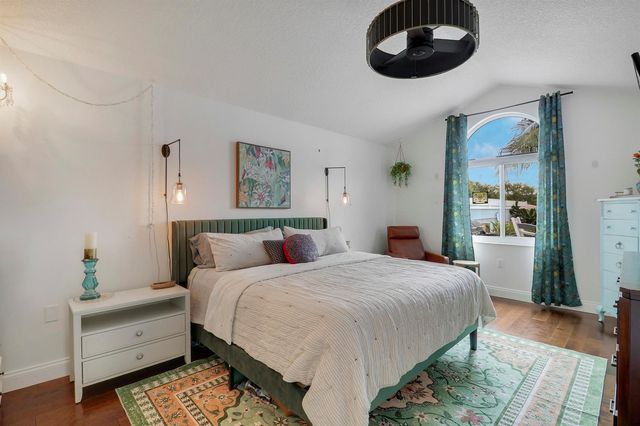 1560 Wilderness Road, West Palm Beach, FL 33409