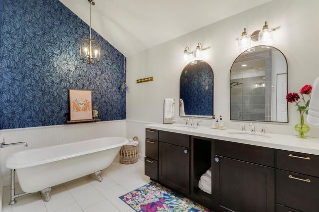 1560 Wilderness Road, West Palm Beach, FL 33409