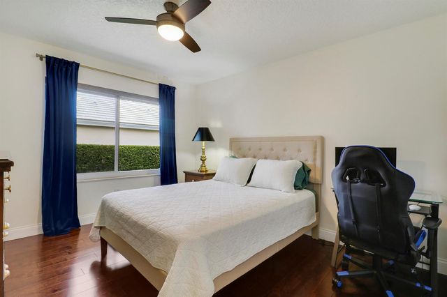 1560 Wilderness Road, West Palm Beach, FL 33409