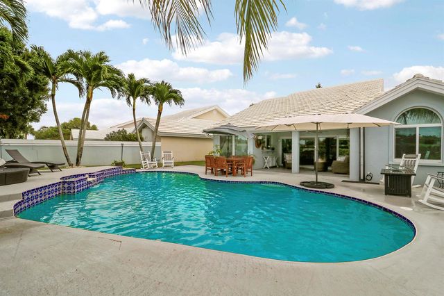 1560 Wilderness Road, West Palm Beach, FL 33409