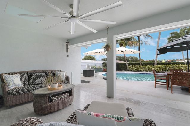 1560 Wilderness Road, West Palm Beach, FL 33409
