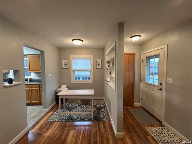 510 16TH Street, Silvis, IL 61282