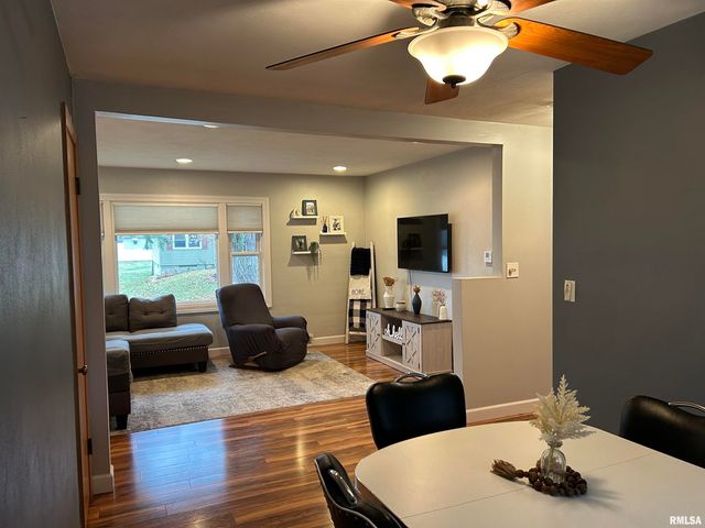 510 16TH Street, Silvis, IL 61282