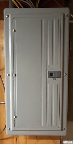 510 16TH Street, Silvis, IL 61282