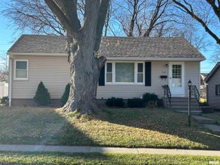 510 16TH Street, Silvis, IL 61282