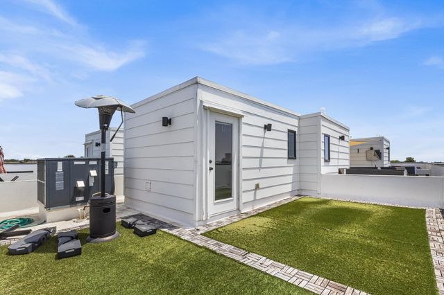 2450 N Garrett Avenue 14, Dallas, TX 75206