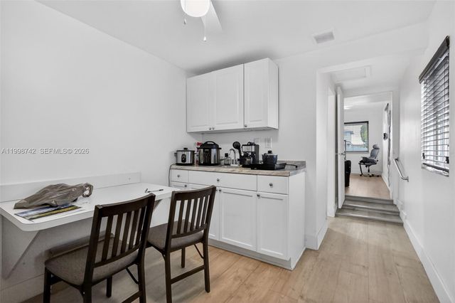 733 W 33rd Street, Hialeah, FL 33012