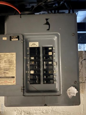 3528 Summit Avenue, Mehlville, MO 63129