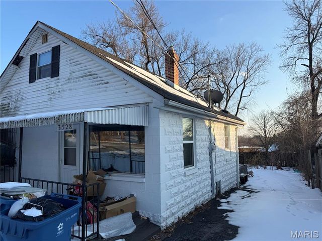 3528 Summit Avenue, Mehlville, MO 63129