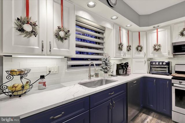 314 FAIRVIEW RD, Reading, PA 19606