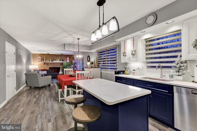 314 FAIRVIEW RD, Reading, PA 19606