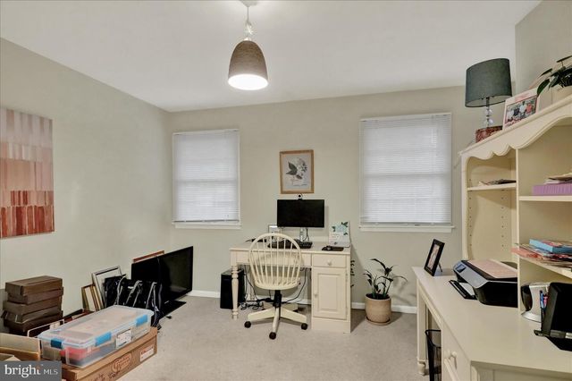 314 FAIRVIEW RD, Reading, PA 19606