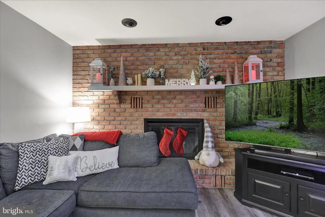 314 FAIRVIEW RD, Reading, PA 19606