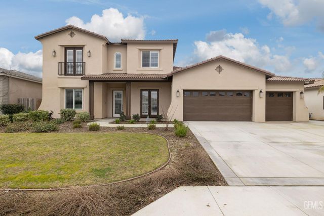 15811 Waterford Street, Bakersfield, CA 93314