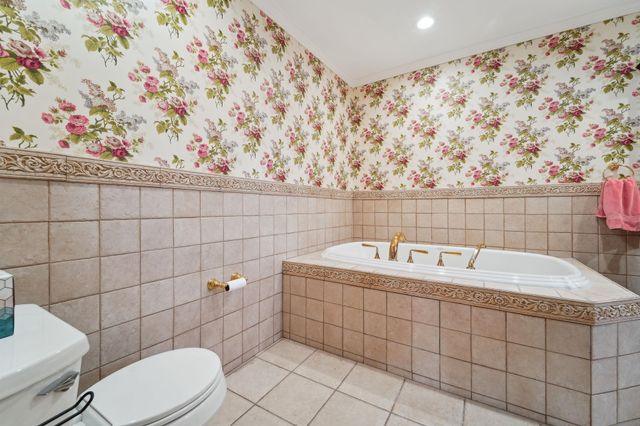 25 Barker Street 302, Mount Kisco, NY 10549
