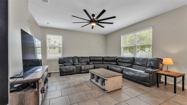 2250 BELLA LUNA CIRCLE, Lakeland, FL 33810